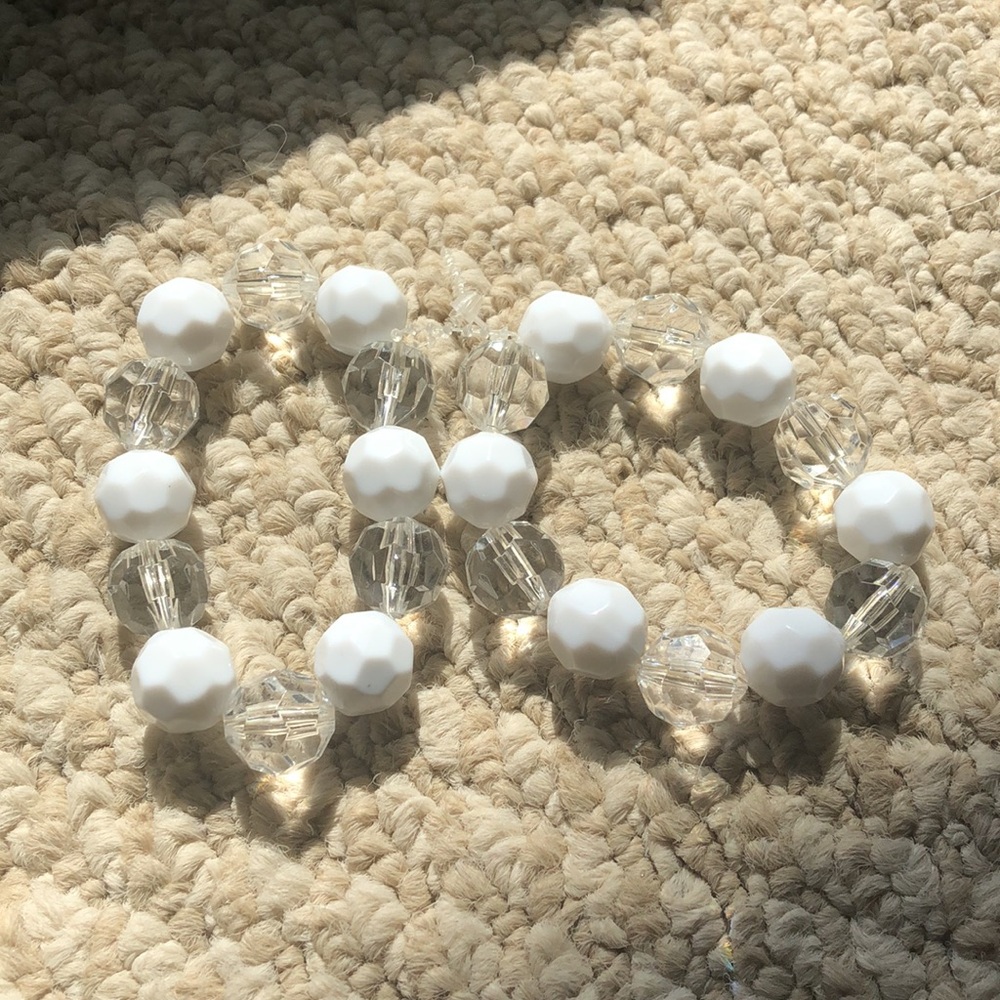 White beaded summer bracelet